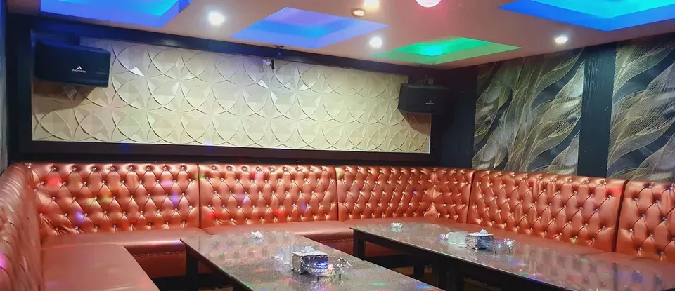 단체 모임에 최적화된 VIP 룸